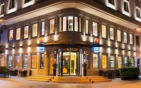 Midtown Hotel